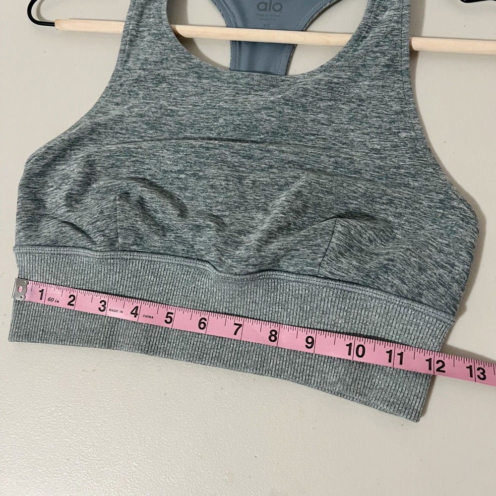 Alo Yoga XS Heather Gray Racerback Sports Bra Ribbed Band Workout Activewear - Picture 9 of 9